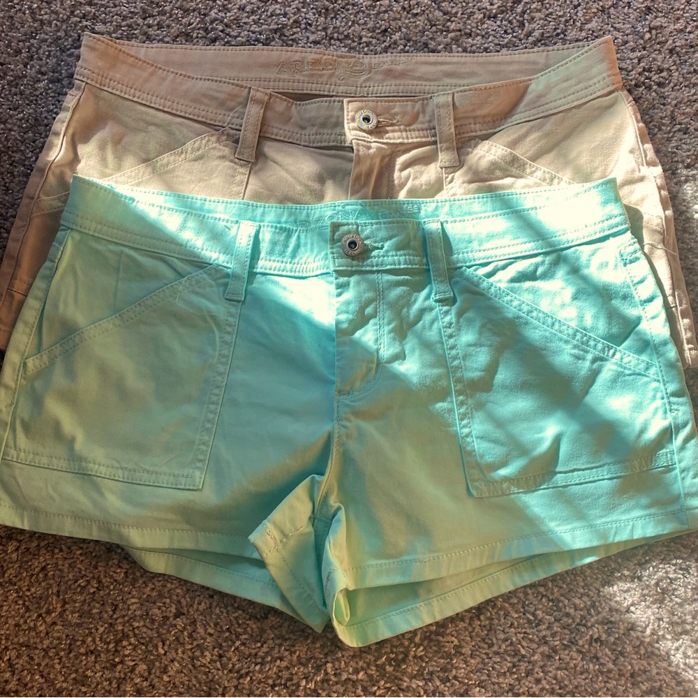 Arizona shorts size 9.